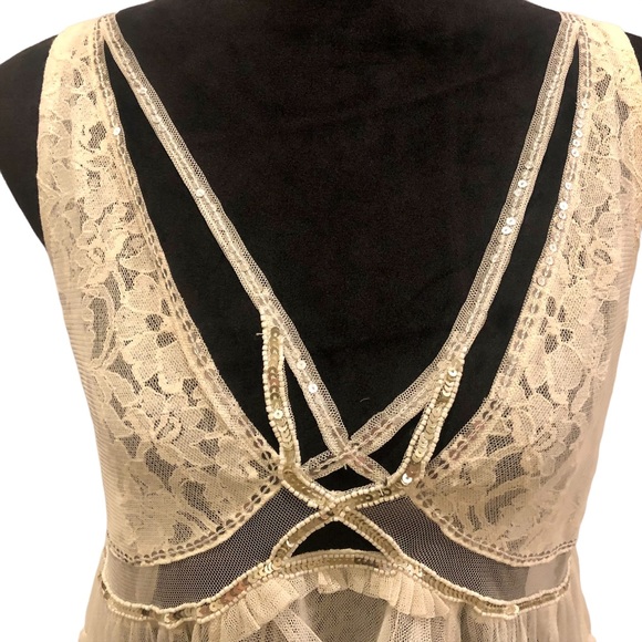 Free People On the Town Tank size small - Picture 5 of 11